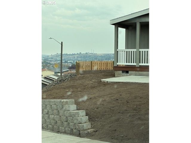 3112 Sw RIVER VIEW Dr, Pendleton, OR 97801