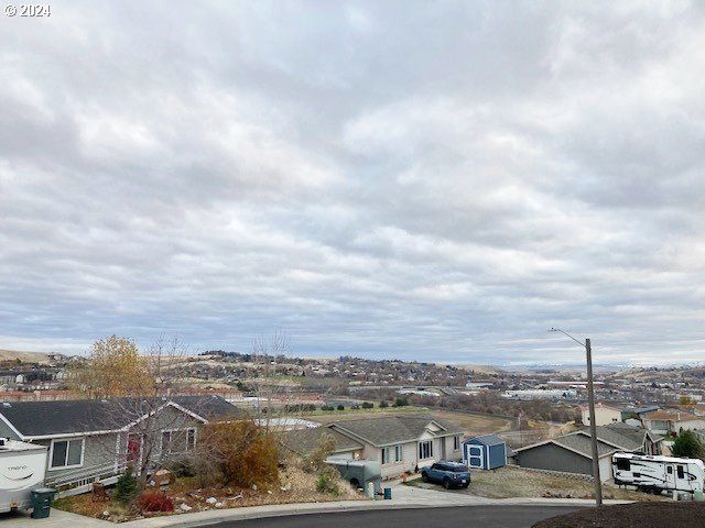 3112 Sw RIVER VIEW Dr, Pendleton, OR 97801