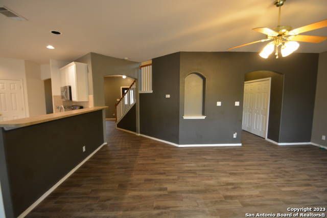 956 PERSIAN GDN, San Antonio, TX 78260
