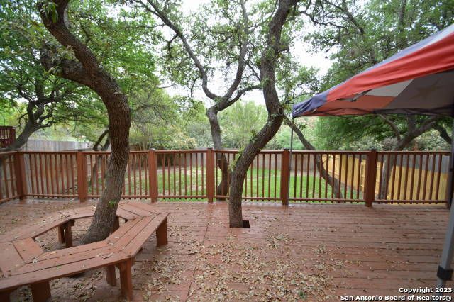 956 PERSIAN GDN, San Antonio, TX 78260