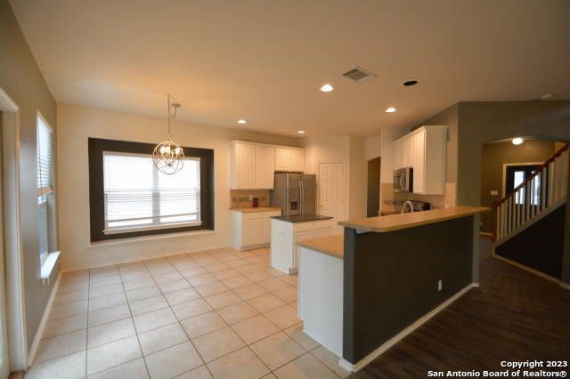 956 PERSIAN GDN, San Antonio, TX 78260