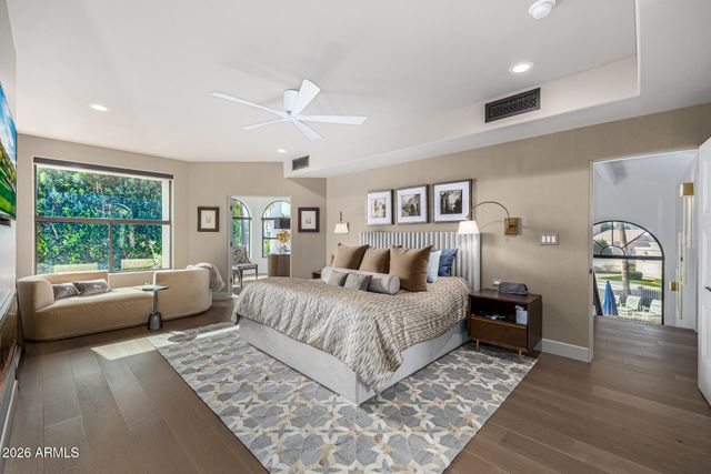 10215 N 100TH Place, Scottsdale, AZ 85258