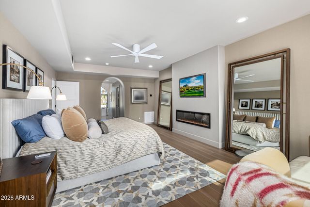 10215 N 100TH Place, Scottsdale, AZ 85258