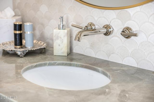 10215 N 100TH Place, Scottsdale, AZ 85258