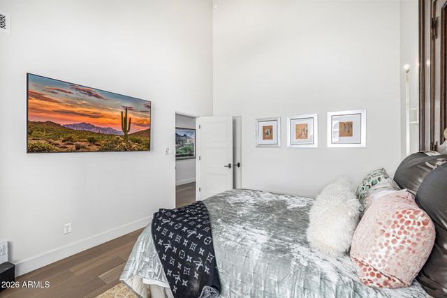 10215 N 100TH Place, Scottsdale, AZ 85258