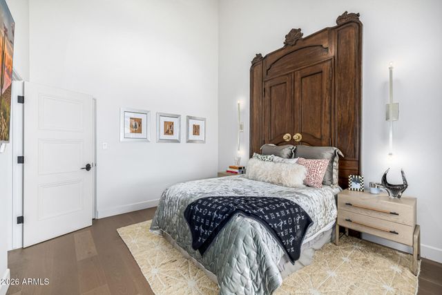 10215 N 100TH Place, Scottsdale, AZ 85258