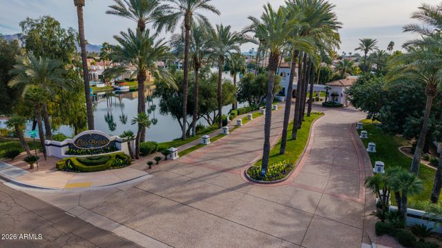 10215 N 100TH Place, Scottsdale, AZ 85258