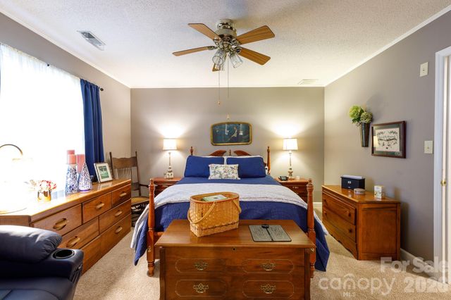 135 Cedar Hollow Street, Fort Mill, SC 29715