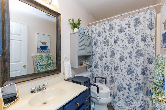 135 Cedar Hollow Street, Fort Mill, SC 29715