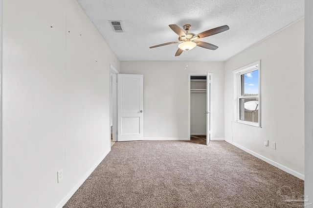 3355 Seabrook St, Pensacola, FL 32505