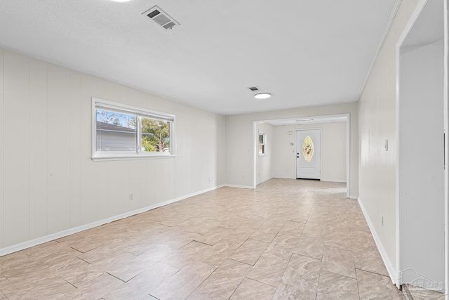 3355 Seabrook St, Pensacola, FL 32505