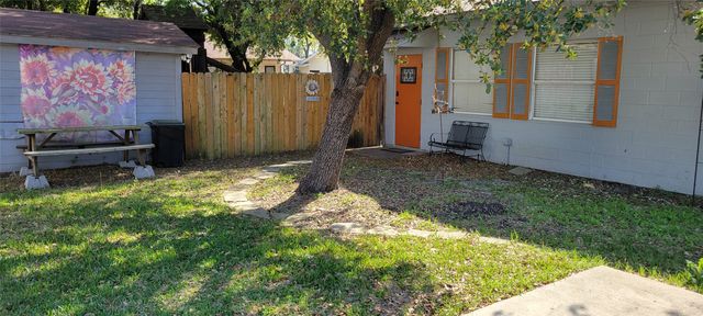 3509 Larry Street, Rowlett, TX 75088