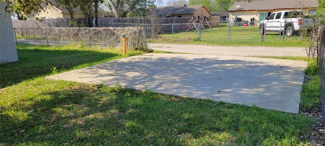 3509 Larry Street, Rowlett, TX 75088