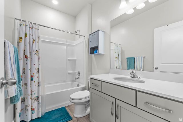 7867 W WALK ABOUT WAY, Magna, UT 84044
