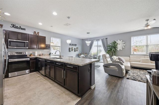 2837 SHELBURNE WAY, St Cloud, FL 34772