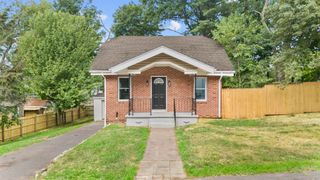 72 Hobson Avenue, Hamden, CT 06514