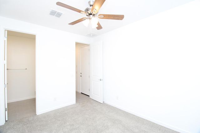 16067 W El Cortez Place, Surprise, AZ 85387