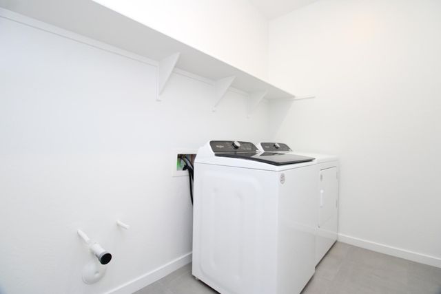 16067 W El Cortez Place, Surprise, AZ 85387