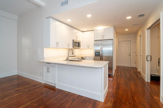 11 Aviles Street 2B, St Augustine, FL 32084