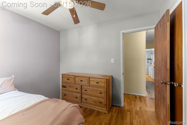 16187 Regina Avenue, Allen Park, MI 48101