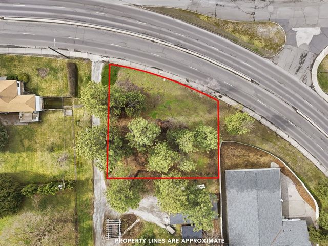 1215 S Ray St, Spokane, WA 99202