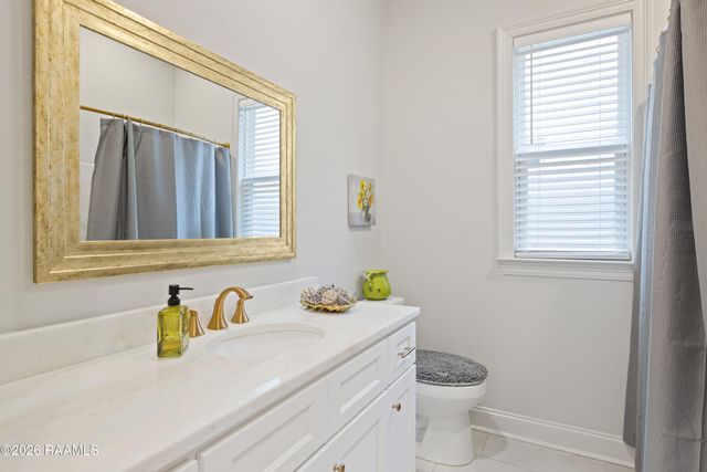 220 Treescape Drive, Lafayette, LA 70508