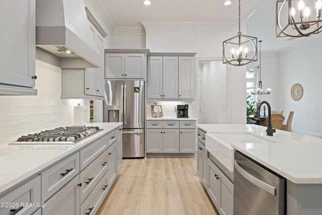 220 Treescape Drive, Lafayette, LA 70508