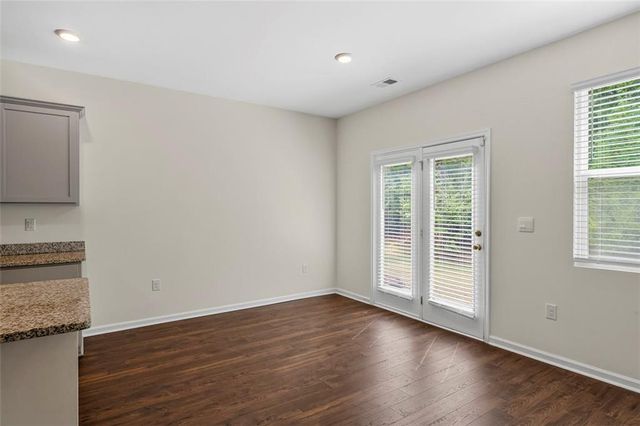 174 Hampton Circle, Mcdonough, GA 30253