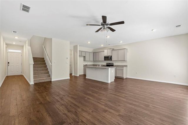 174 Hampton Circle, Mcdonough, GA 30253