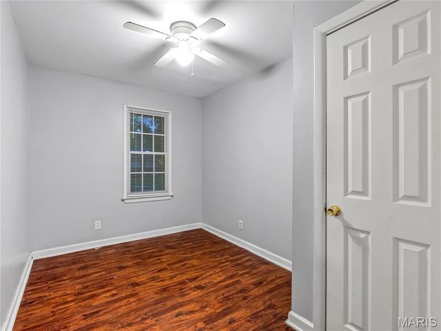 6824 Frostview Lane, Berkeley, MO 63134