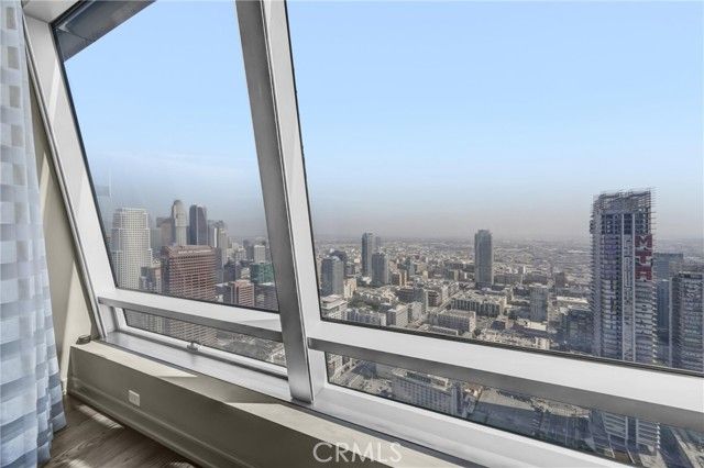 900 W Olympic Boulevard 50A, Los Angeles, CA 90015