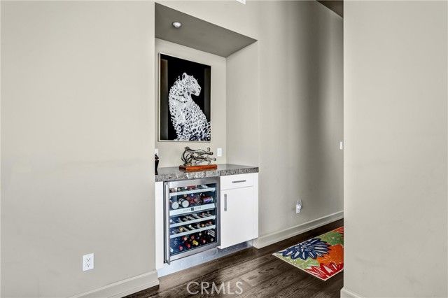 900 W Olympic Boulevard 50A, Los Angeles, CA 90015