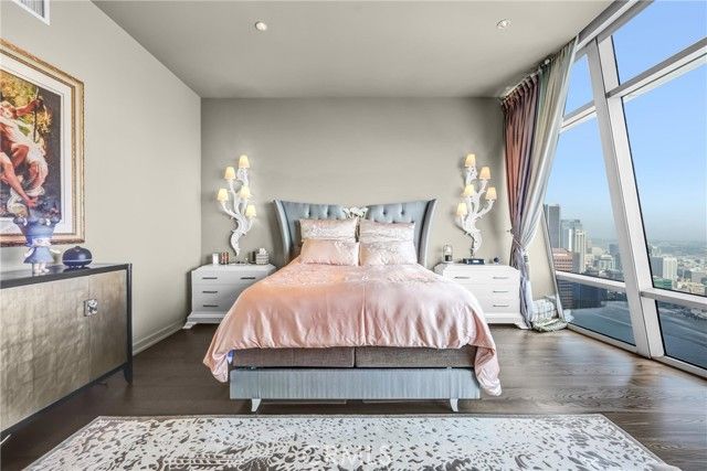 900 W Olympic Boulevard 50A, Los Angeles, CA 90015