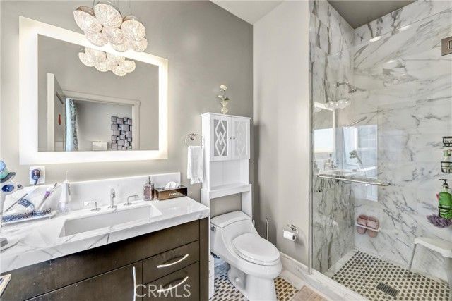 900 W Olympic Boulevard 50A, Los Angeles, CA 90015