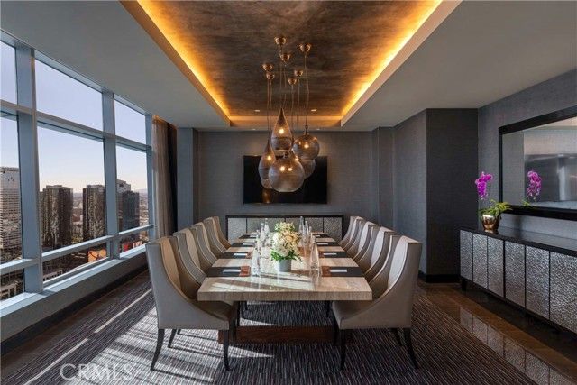 900 W Olympic Boulevard 50A, Los Angeles, CA 90015