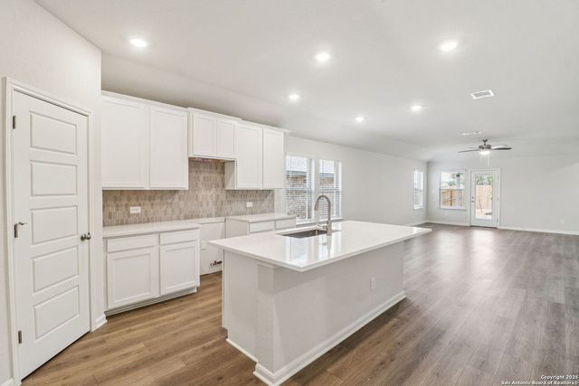 9909 Paladin Ridge, San Antonio, TX 78254