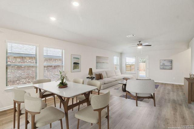 9909 Paladin Ridge, San Antonio, TX 78254