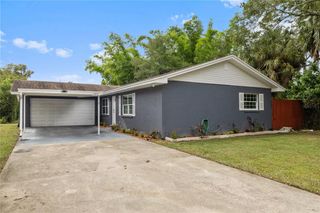 8916 MEMORIAL HIGHWAY, Tampa, FL 33615