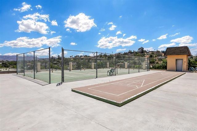 831 E 3rd Avenue 8, Escondido, CA 92025