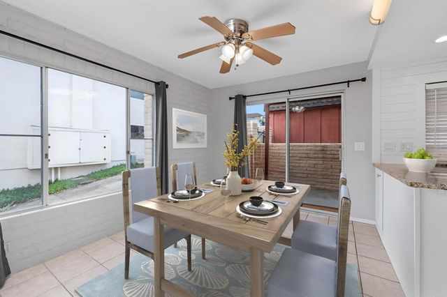 831 E 3rd Avenue 8, Escondido, CA 92025