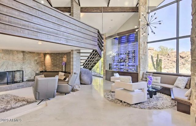 6010 E CHOLLA Lane, Paradise Valley, AZ 85253