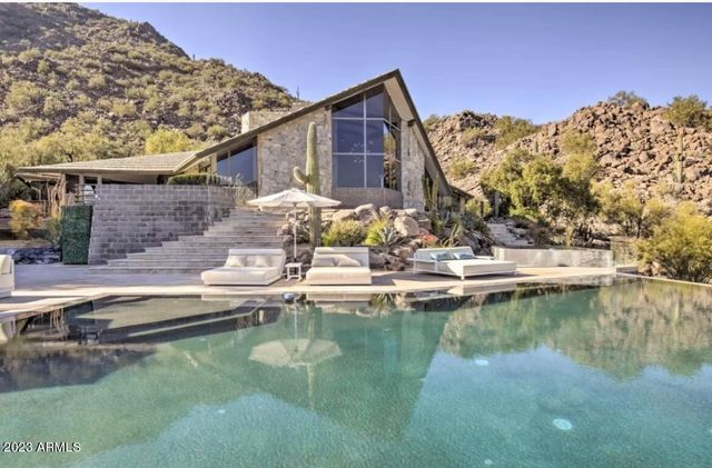 6010 E CHOLLA Lane, Paradise Valley, AZ 85253