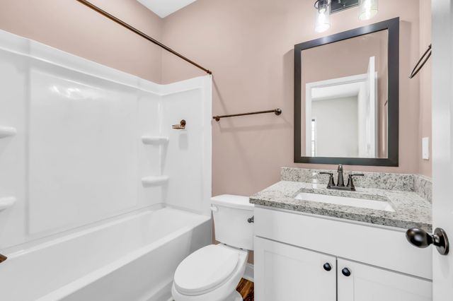 500 Peachers Mill Rd Unit C2, Clarksville, TN 37042