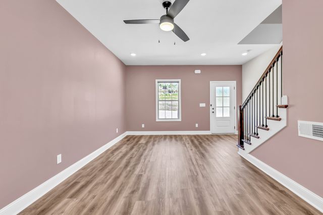 500 Peachers Mill Rd Unit C2, Clarksville, TN 37042