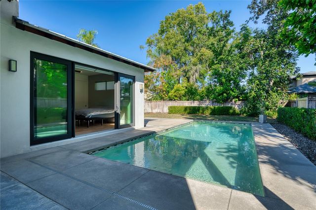 911 GOLFVIEW STREET, Orlando, FL 32804