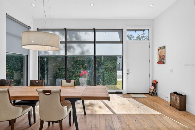 911 GOLFVIEW STREET, Orlando, FL 32804