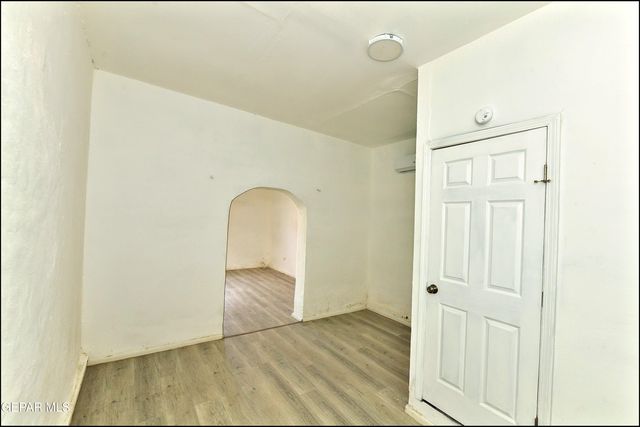 1908 Olive Avenue A, El Paso, TX 79901