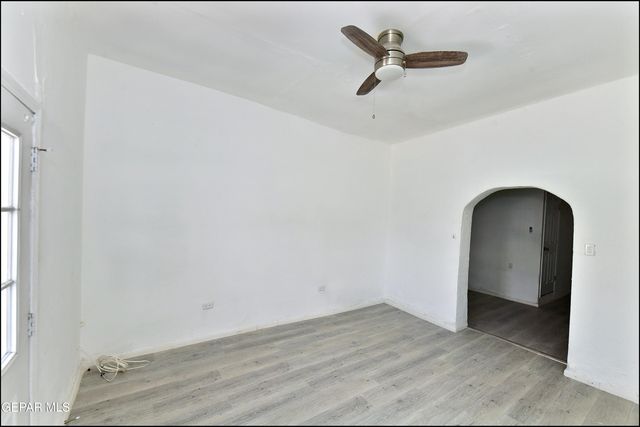 1908 Olive Avenue A, El Paso, TX 79901