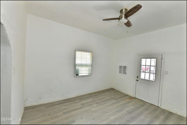 1908 Olive Avenue A, El Paso, TX 79901