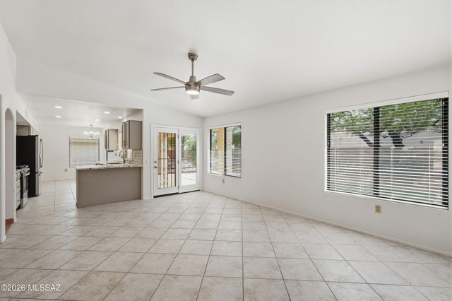 14311 N Choctaw Drive, Oro Valley, AZ 85755
